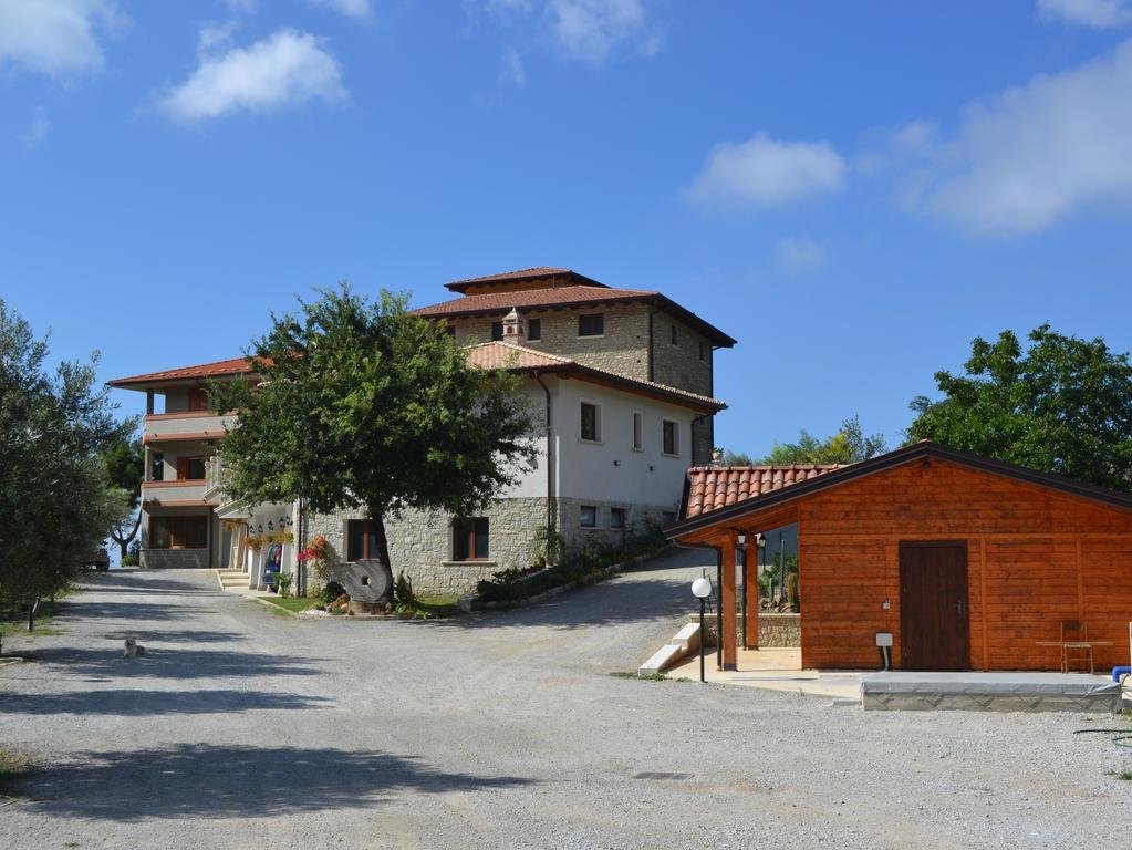 Agriturismo U' Casinu Da Scala กัมโปรา ซาน โจวานนี ภายนอก รูปภาพ